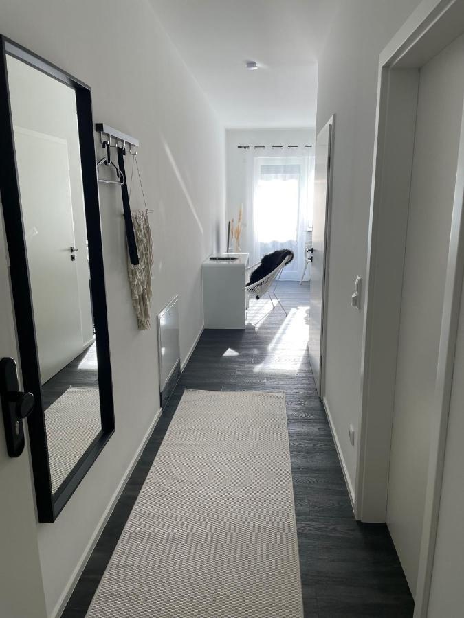 Apartments Saaldorf-Ferienhaus mit 6 separaten Apartments 45qm-120qm Bad Lobenstein Exterior foto