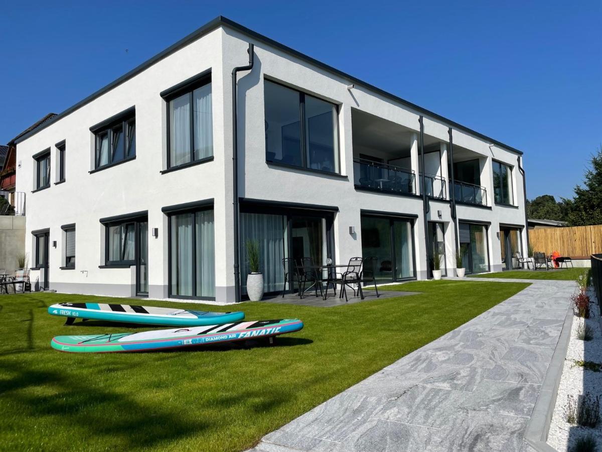 Apartments Saaldorf-Ferienhaus mit 6 separaten Apartments 45qm-120qm Bad Lobenstein Exterior foto